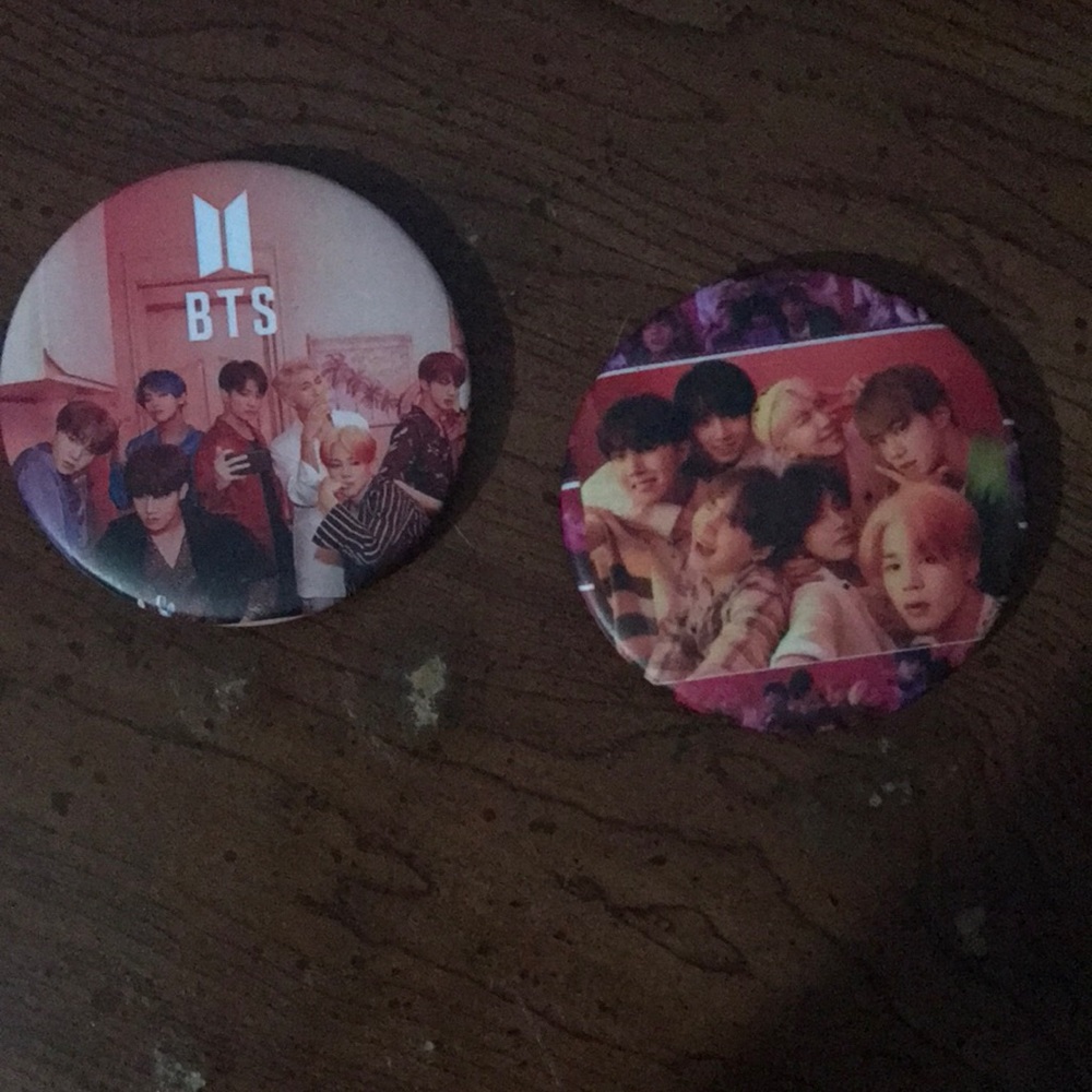 Bts pins